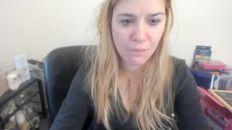 Snapshot of artsyandcraftsy_ chatting on 16, 2, 2026 MIA online show from 16, 2, 2026