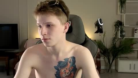 Snapshot of artycropp chatting on 9, 9, 2025 Archie online show from 9, 9, 2025