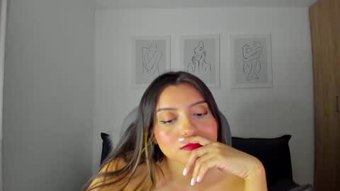 Snapshot of ary_cam230 chatting on 17, 12, 2024 Zahaara online show from 17, 12, 2024