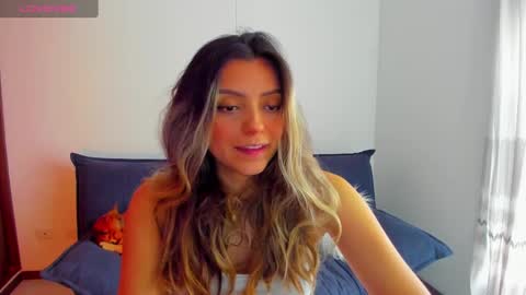 Snapshot of ary_cam230 chatting on 12, 9, 2025 Zahaara online show from 12, 9, 2025