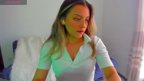 Snapshot of ary_cam230 chatting on 19, 9, 2025 Zahaara online show from 19, 9, 2025