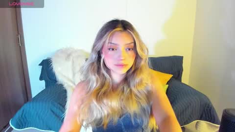 Snapshot of ary_cam230 chatting on 2, 11, 2025 Zahaara online show from 2, 11, 2025