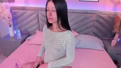 ARY THOMPSON online show from 21, 1, 2025