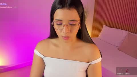 Snapshot of arya_ruiz chatting on 10, 1, 2025 Arya online show from 10, 1, 2025