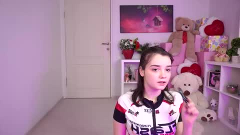 Aria online show from 12, 10, 2025