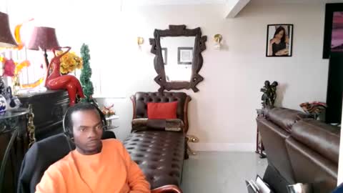 Snapshot of aseverain chatting on 28, 11, 2025 MrJ online show from 28, 11, 2025