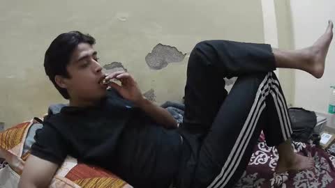 Snapshot of ash2730 chatting on 22, 11, 2025 ash2730 online show from 22, 11, 2025