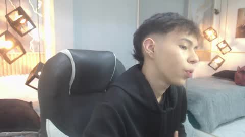 Snapshot of ash_kai chatting on 26, 7, 2026 ash_kai online show from 26, 7, 2026