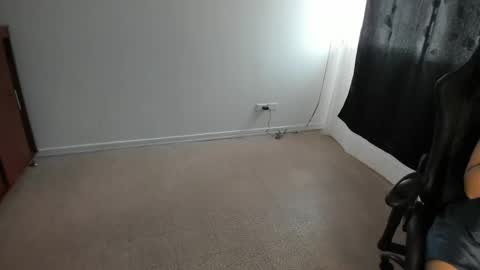 Snapshot of ash_smith1 chatting on 4, 3, 2025 ash_smith1 online show from 4, 3, 2025