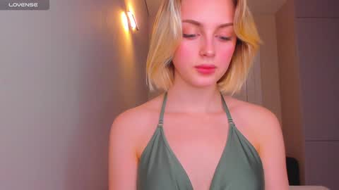 your pretty Ashley online show from 2, 12, 2024