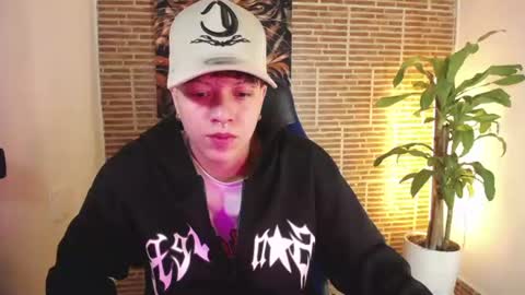 asher_addams__ online show from 7, 7, 2026
