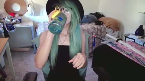 Ashley Scarlett online show from 25, 9, 2025