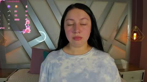 Snapshot of ashleey_bell_ chatting on 18, 5, 2026 Ashley online show from 18, 5, 2026