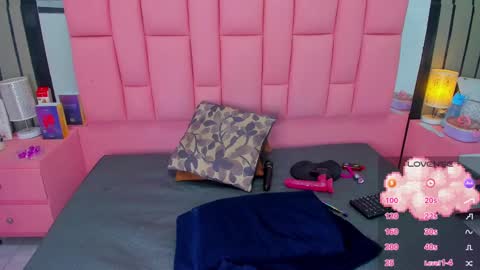 Snapshot of ashleimoss chatting on 12, 2, 2025 Ashly online show from 12, 2, 2025