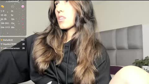 Carolina  online show from 11, 3, 2025