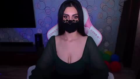   Yasmina   online show from 6, 4, 2026