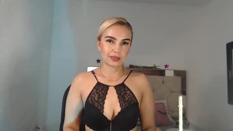 Snapshot of ashley__tylor chatting on 9, 3, 2025 ashley__tylor online show from 9, 3, 2025