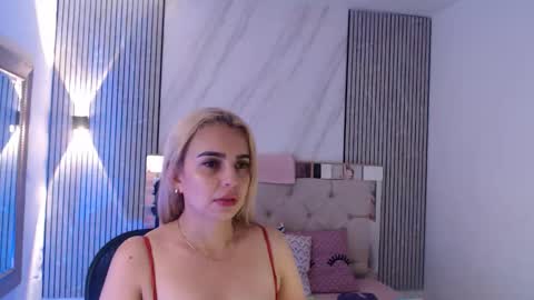 ashley__tylor online show from 18, 2, 2026