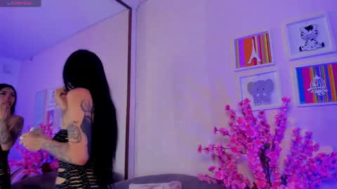 ashley_blum_ online show from 18, 4, 2026