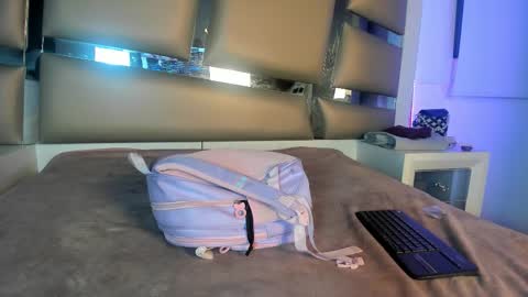 ashley_js online show from 3, 12, 2025