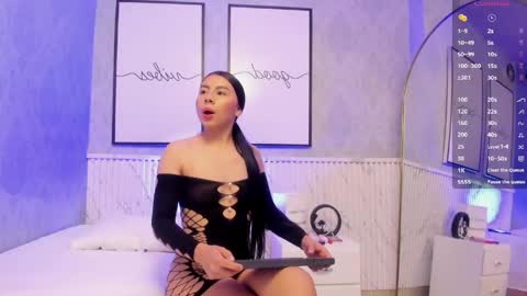 Snapshot of ashley_lee4u chatting on 13, 5, 2026 ASHLEY online show from 13, 5, 2026