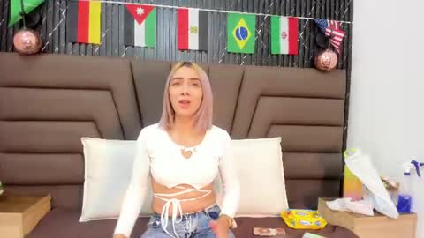 Snapshot of ashley_miller26 chatting on 3, 7, 2026 ashley_miller26 online show from 3, 7, 2026