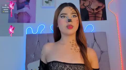 Ashley online show from 31, 10, 2025