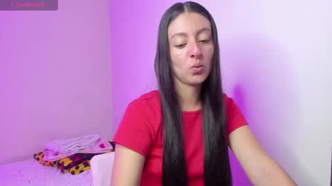 Snapshot of ashleybazan1 chatting on 22, 9, 2025 Ashley online show from 22, 9, 2025