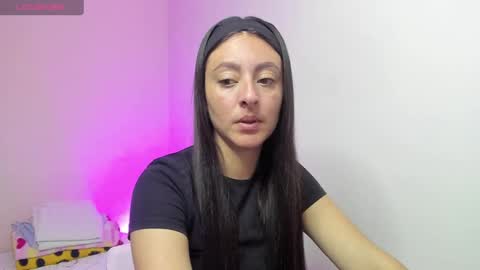 Snapshot of ashleybazan1 chatting on 9, 10, 2025 Ashley online show from 9, 10, 2025