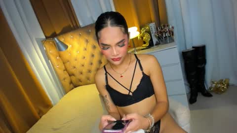 Snapshot of ashleyfuckinghash chatting on 10, 11, 2025 ashleyfuckinghash online show from 10, 11, 2025