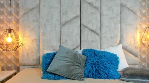 AshleyHill online show from 2, 4, 2026