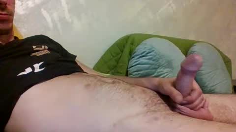 Ashley  Johnnson online show from 14, 3, 2026