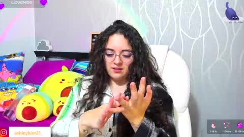 .. Ashley .. online show from 29, 11, 2025