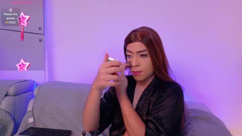 Snapshot of ashleymonroee_ chatting on 22, 4, 2026 ASHLEY online show from 22, 4, 2026