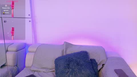 Snapshot of ashleymonroee_ chatting on 23, 4, 2026 ASHLEY online show from 23, 4, 2026
