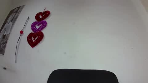 Snapshot of ashleyreyes_ chatting on 28, 9, 2025 Ashley online show from 28, 9, 2025