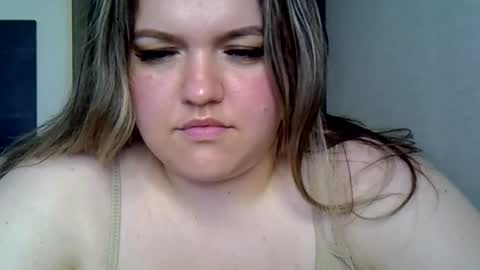 Snapshot of ashleyrosee_ chatting on 22, 7, 2026 Anite online show from 22, 7, 2026