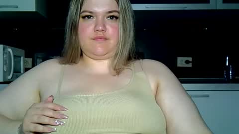 Snapshot of ashleyrosee_ chatting on 24, 7, 2026 Anite online show from 24, 7, 2026