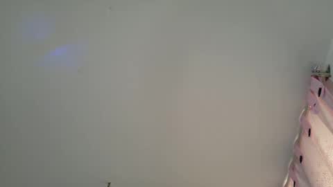 Snapshot of ashleyt1998 chatting on 10, 6, 2026 ASHLEY online show from 10, 6, 2026