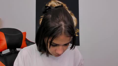    online show from 20, 12, 2024