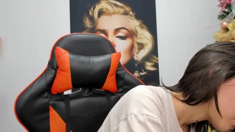    online show from 24, 12, 2024