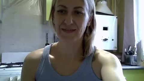 Snapshot of ashleyxhoney chatting on 25, 9, 2025 AshleyXHoney online show from 25, 9, 2025
