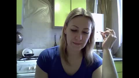 Snapshot of ashleyxhoney chatting on 12, 1, 2026 AshleyXHoney online show from 12, 1, 2026