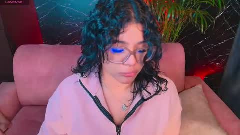 Ashleyy18   online show from 18, 1, 2026