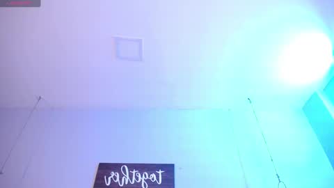 kylie online show from 8, 3, 2025