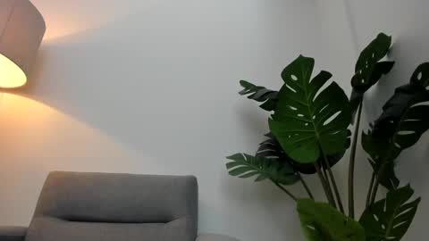 ashllovee online show from 17, 1, 2025