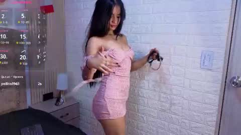 Snapshot of ashlybloom1 chatting on 1, 7, 2026 ashlybloom1 online show from 1, 7, 2026