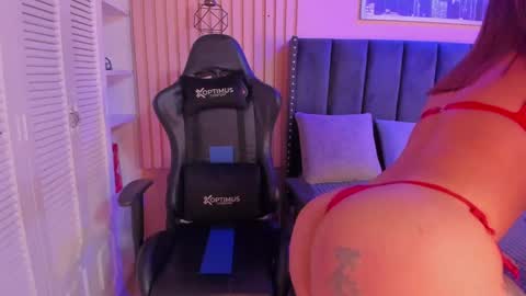 ashlye_miller_ online show from 5, 3, 2025