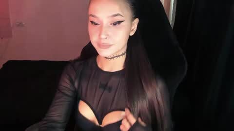 Mila online show from 17, 6, 2026