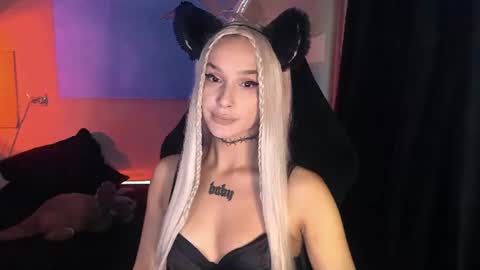 Mila online show from 18, 6, 2026